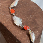 Bracciale argento con fiore cameo corallo e perle - SIddharta