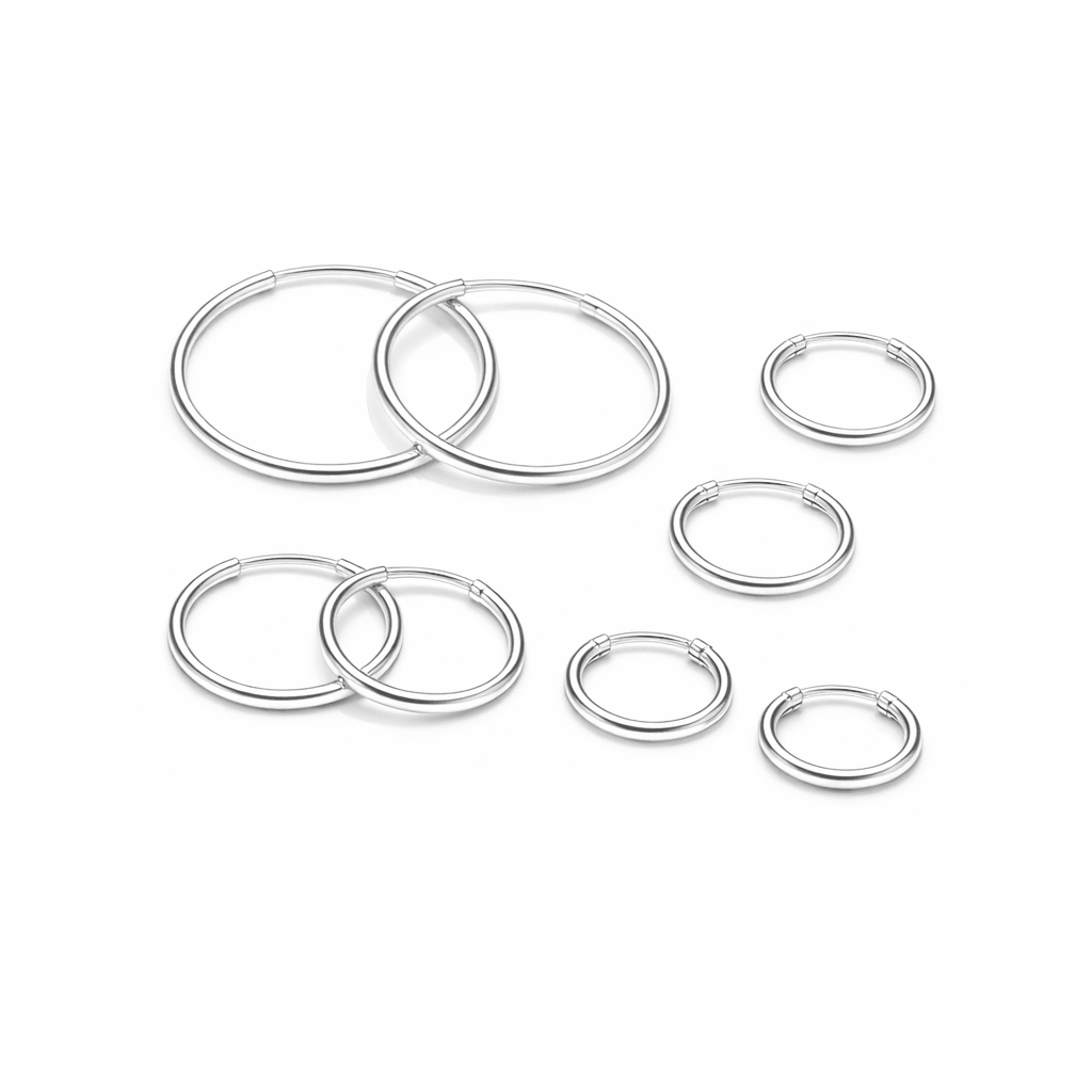 Orecchini A Cerchio Piccoli (Huggie) In Argento Sterling 925 Per Uomo E Donna. Ipoallergenici, Senza Nichel, Perfetti Per Orecchie Sensibili E Da Indossare Anche Per Dormire. Un Gioiello Minimalista E Alla Moda Di KATHLU Jewelry.