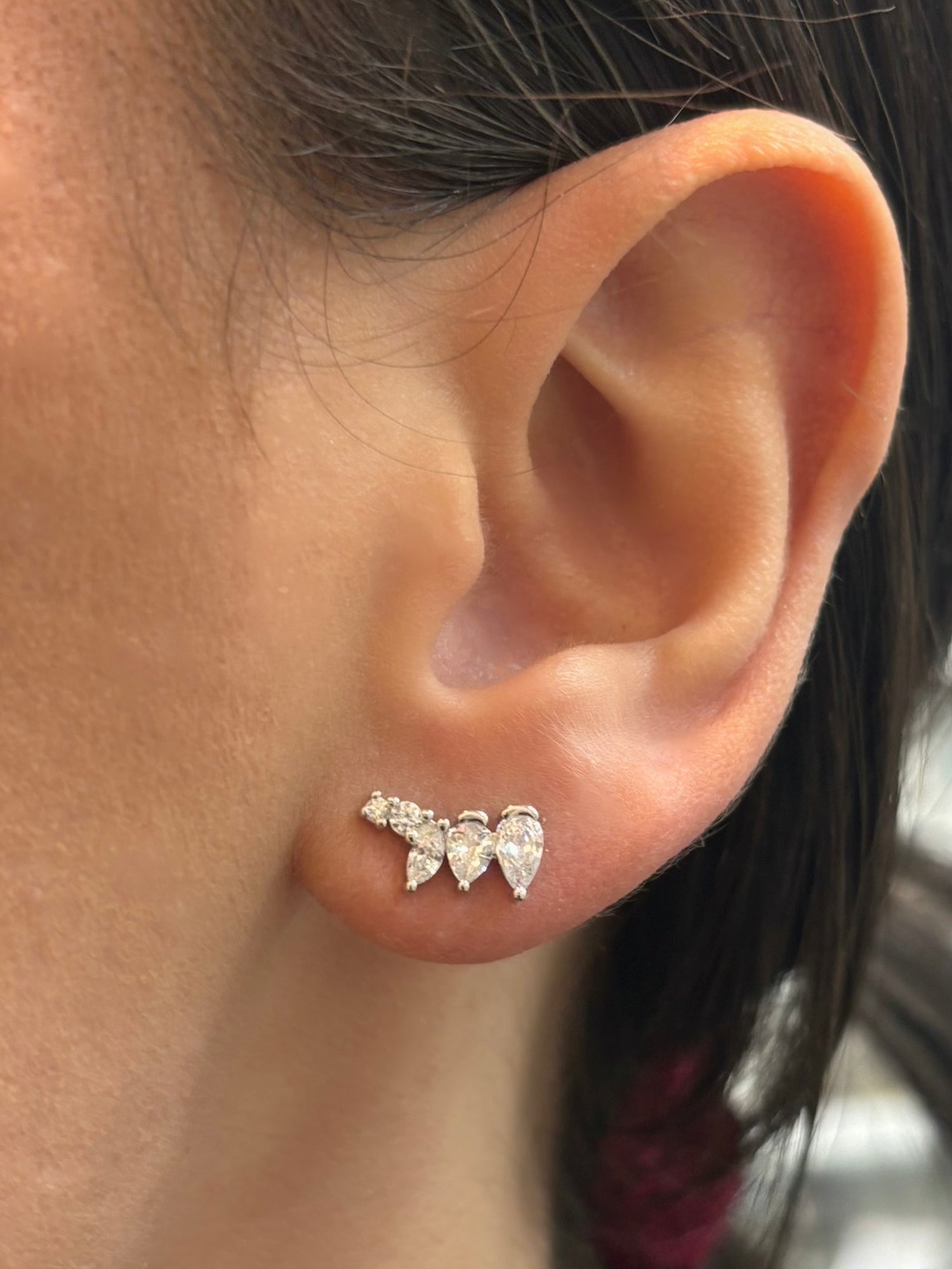 Orecchini goccioline in argento 925 con zirconi