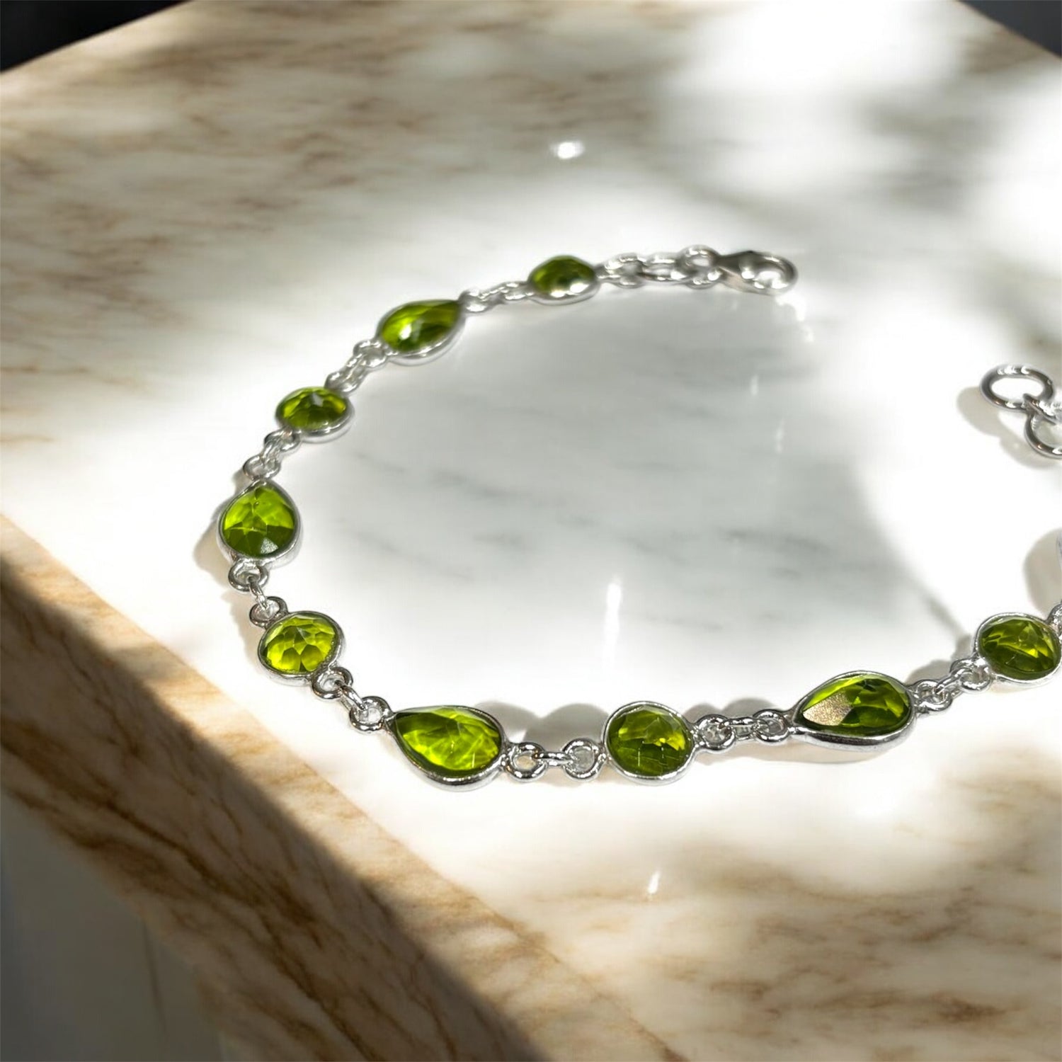 Bracciale con pietre in argento 925