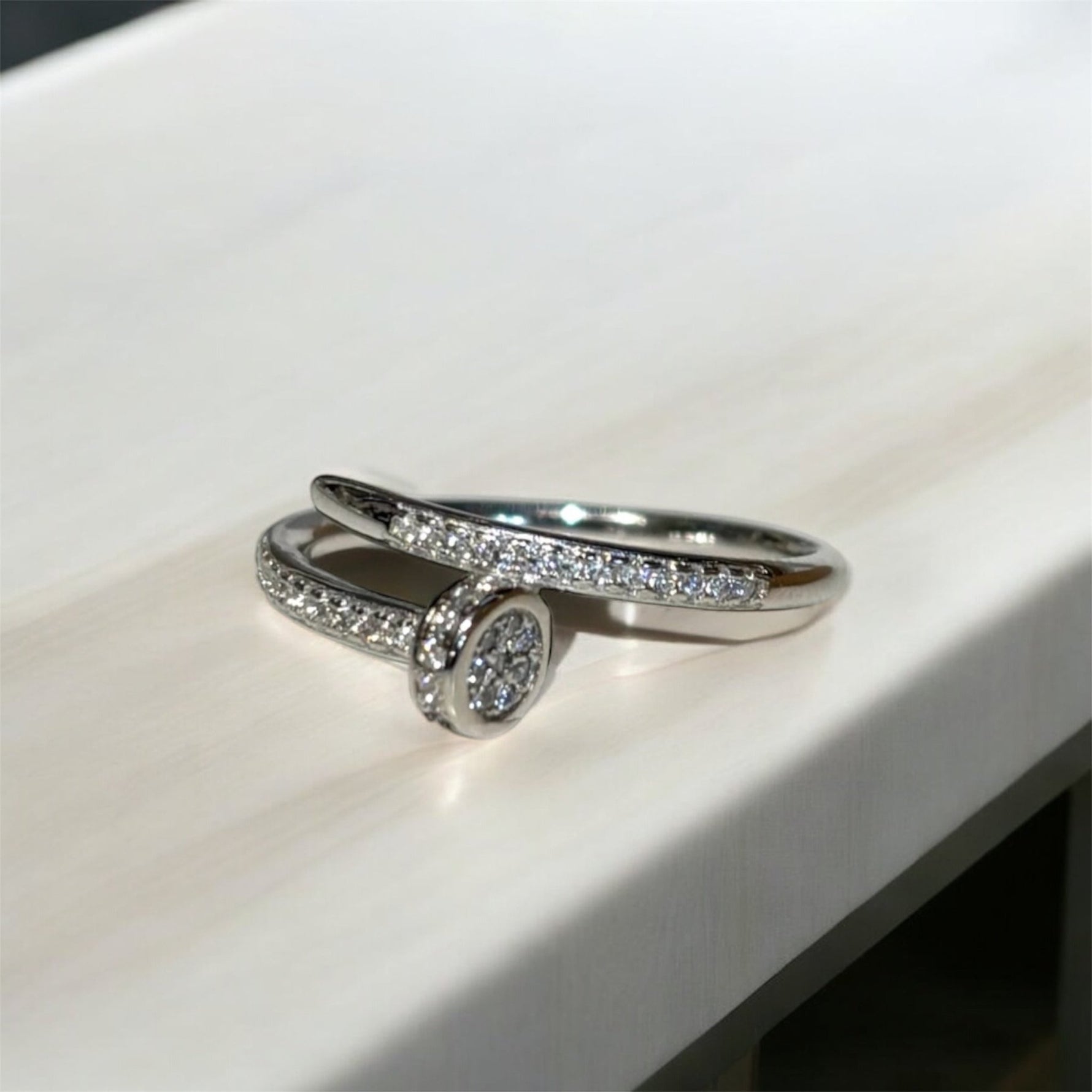 Anello chiodo con zirconi in argento 925 - SIddharta