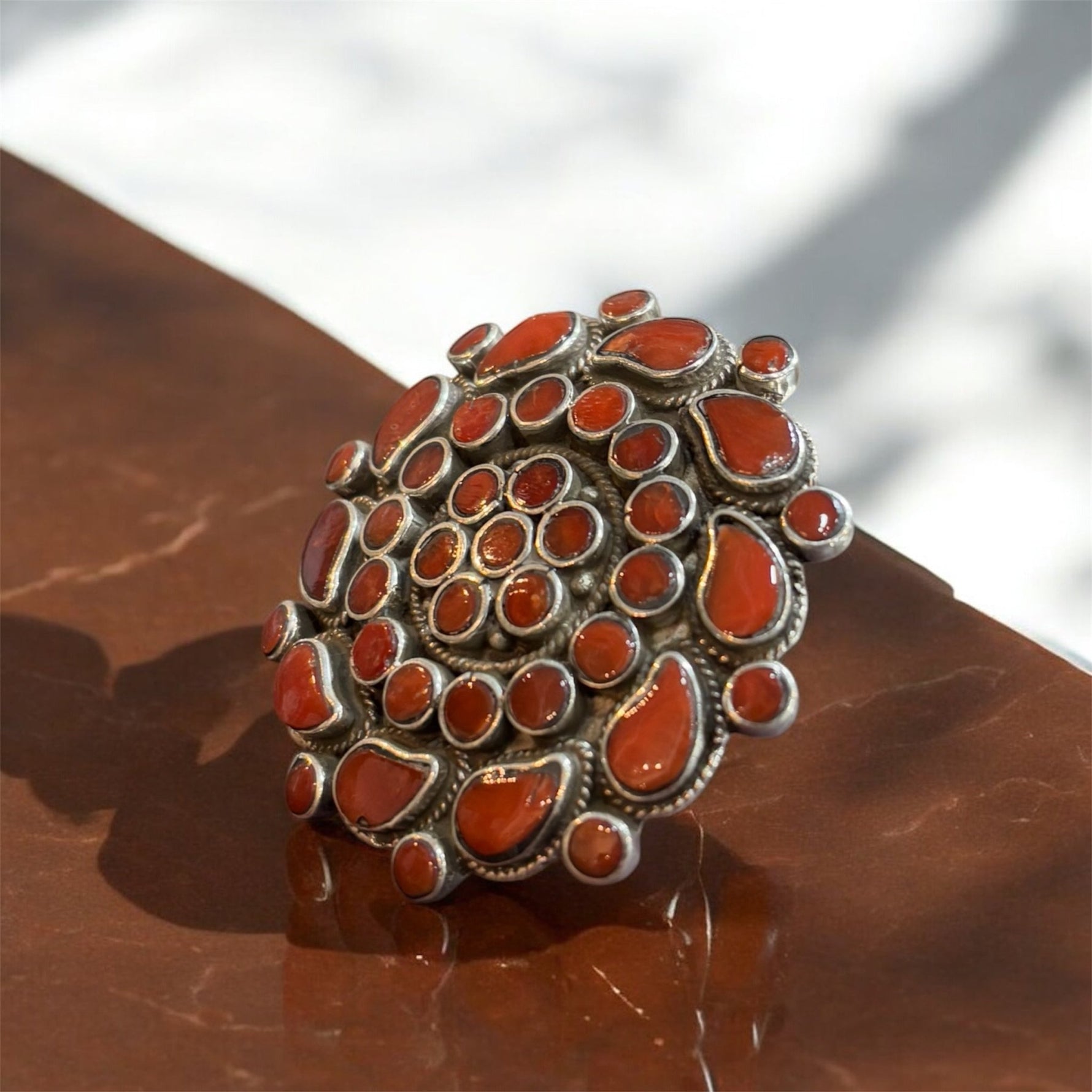 Anello etnico corallo - SIddharta