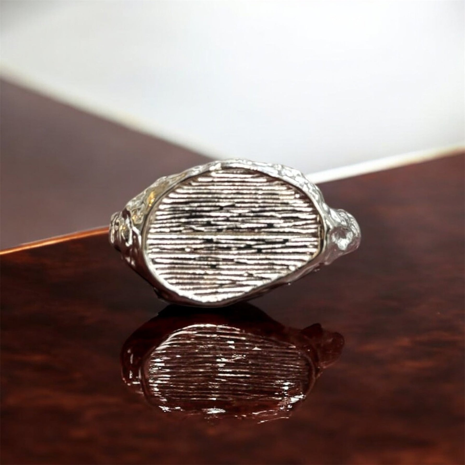 Anello martellato in argento 925 - SIddharta