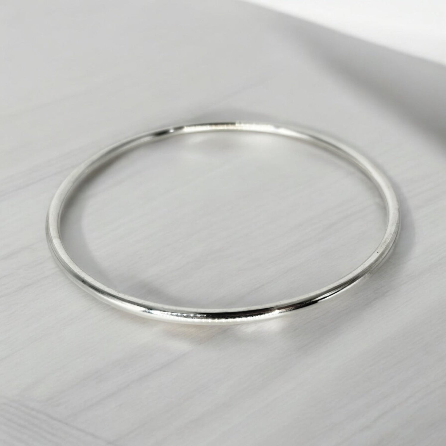 Bracciale rigido in argento 925 - SIddharta