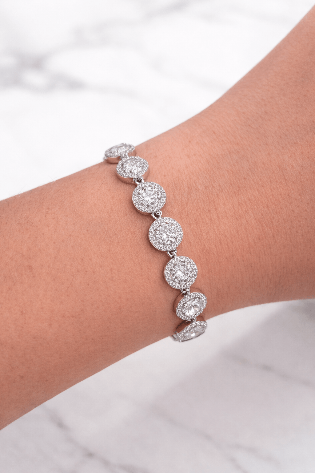 Bracciale Tennis Angelic in Acciaio con Zirconi Luminosi – Regolabile - SIddharta