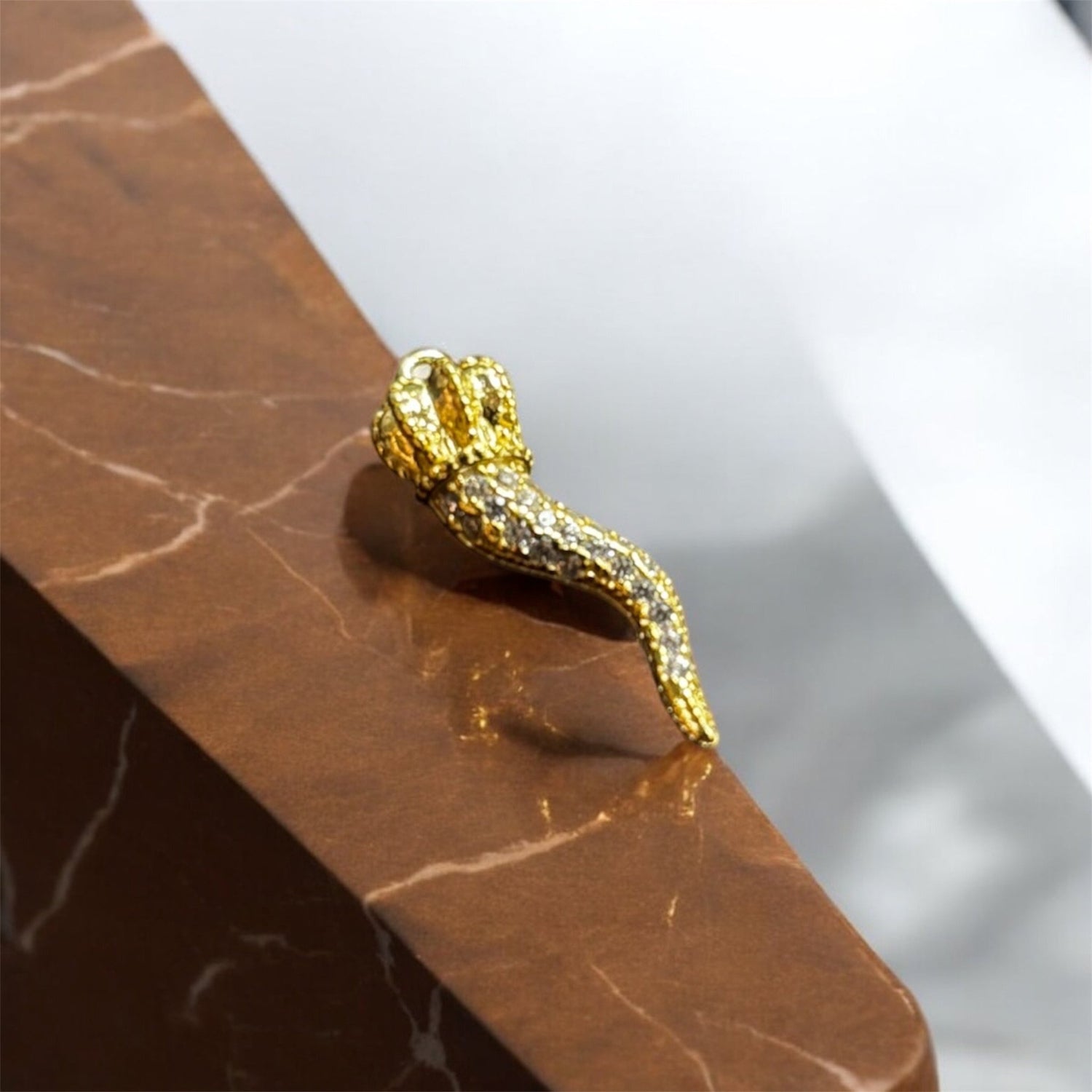 Ciondolo cornetto coroncina oro con zirconi in argento 925 - SIddharta