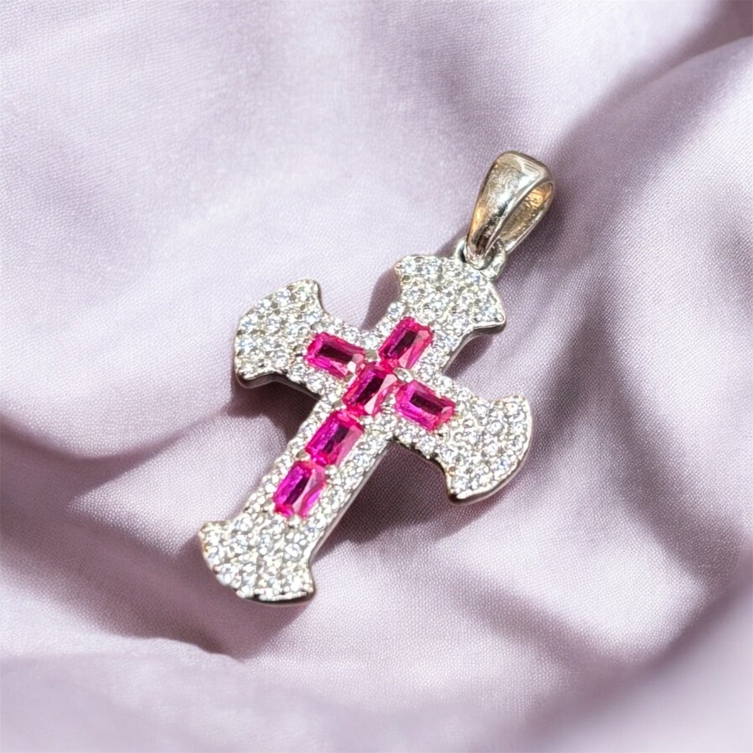 Ciondolo croce con zirconi rosa in argento 925 - SIddharta