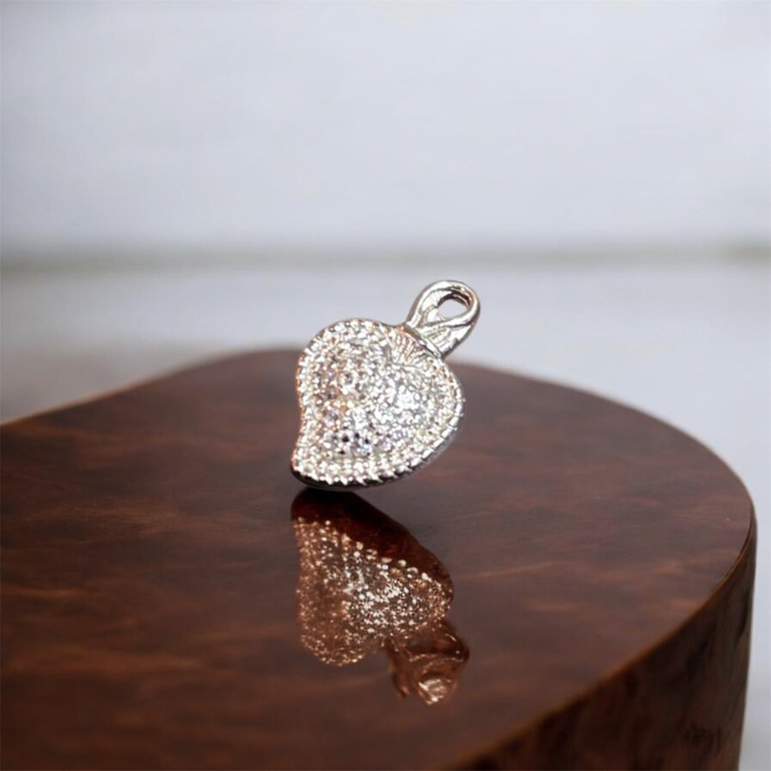 Ciondolo cuore sacro con zirconi in argento 925 - SIddharta
