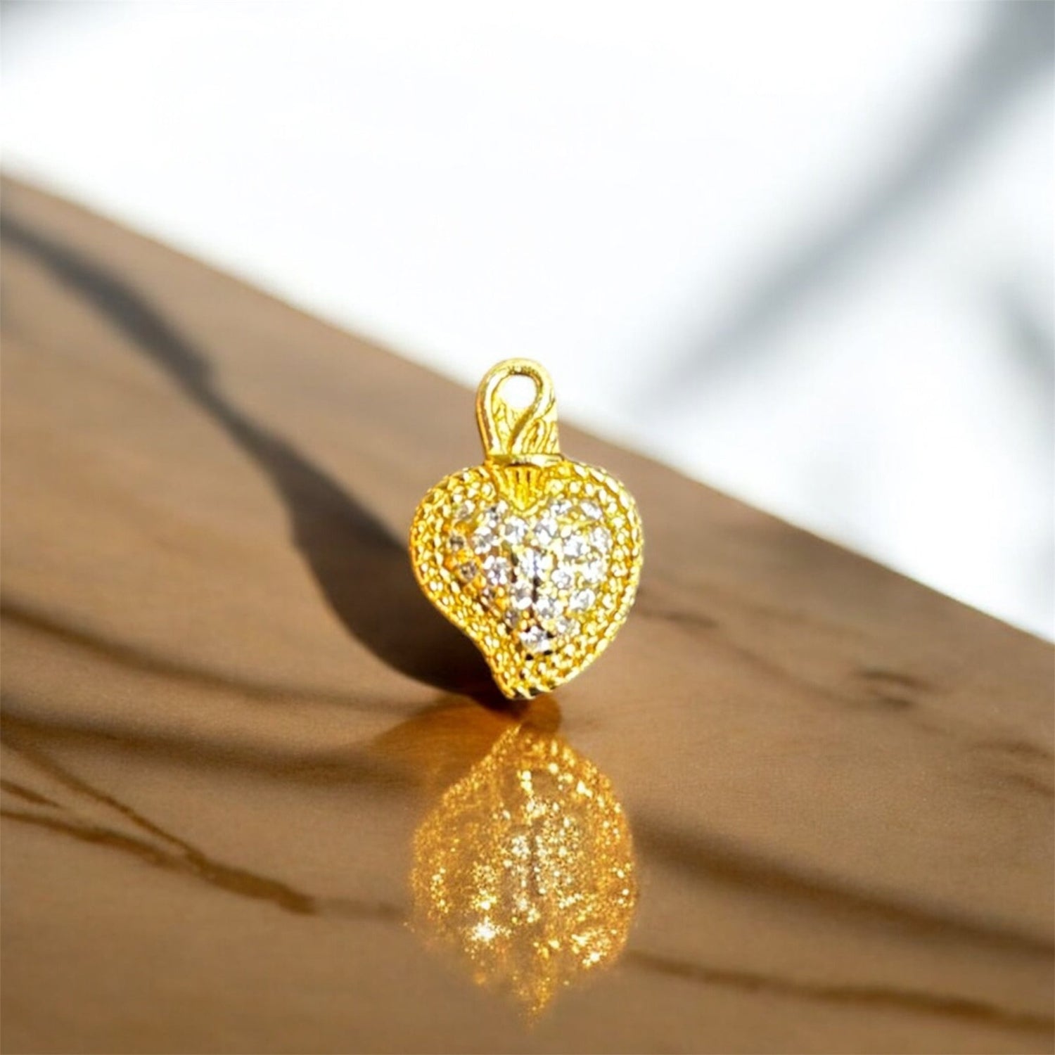 Ciondolo cuore sacro con zirconi oro in argento 925 - SIddharta
