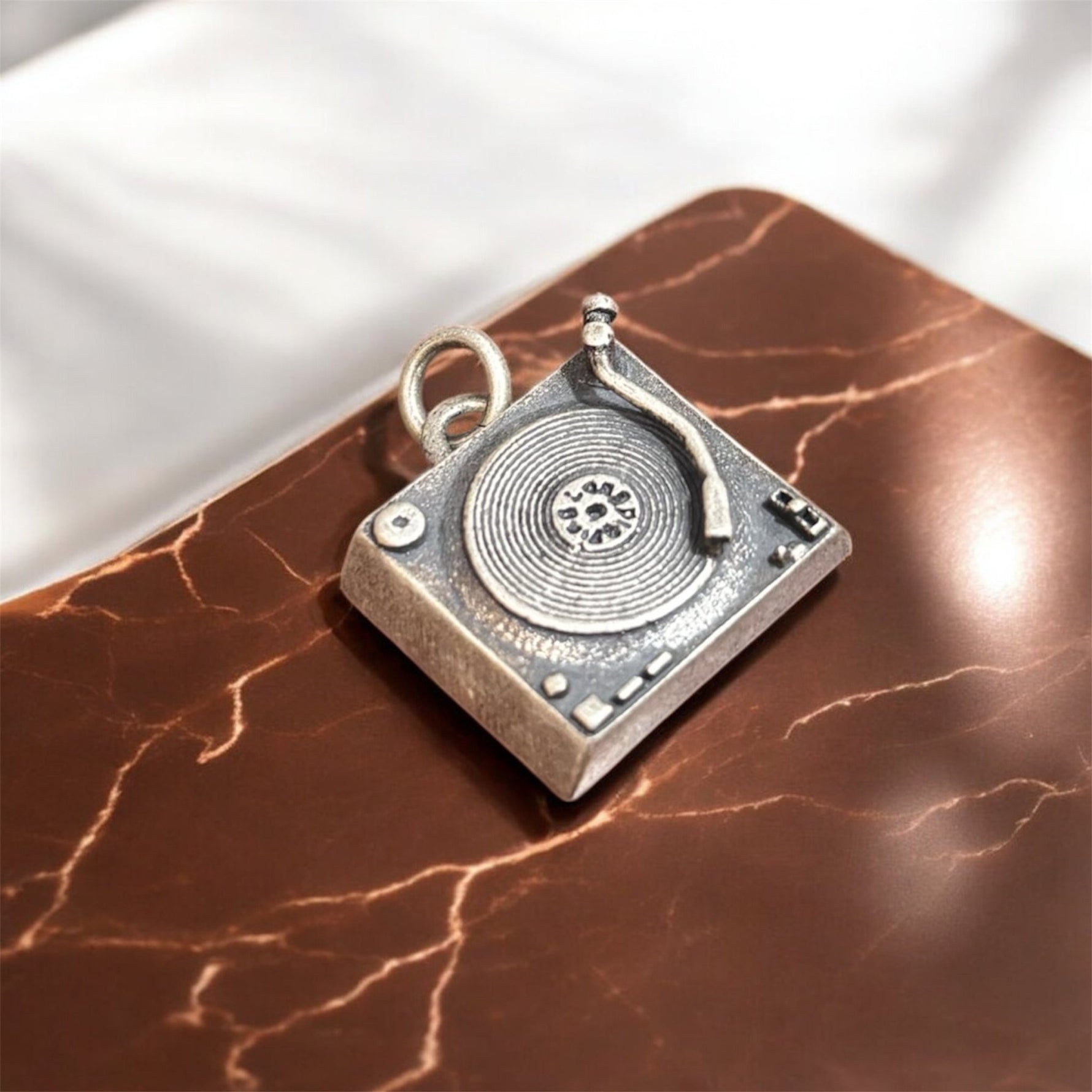 Ciondolo giradischi in argento 925 - SIddharta
