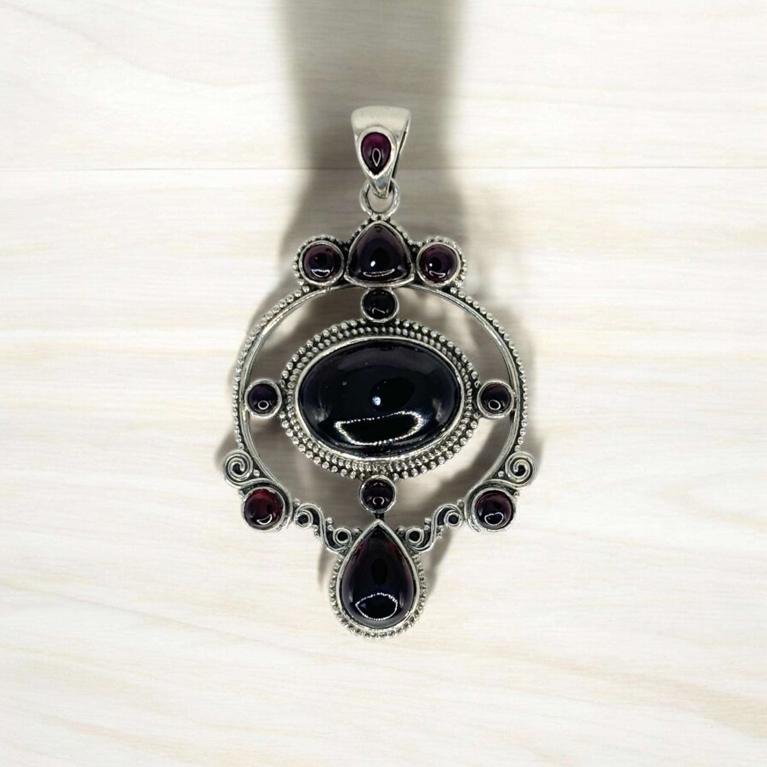 Ciondolo Granato in argento 925 - SIddharta