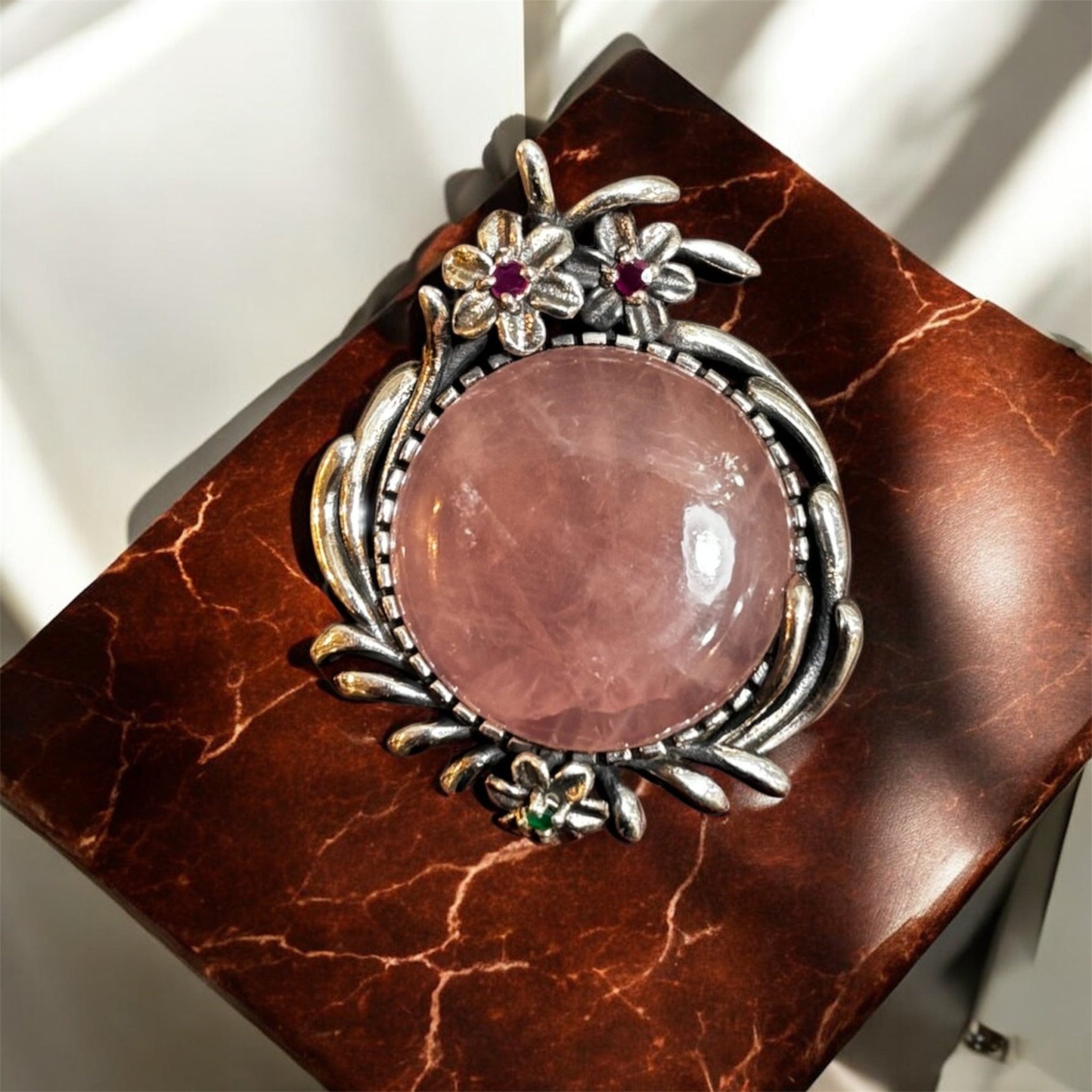 Ciondolo Minerva con Calcedonio in argento 925 - SIddharta