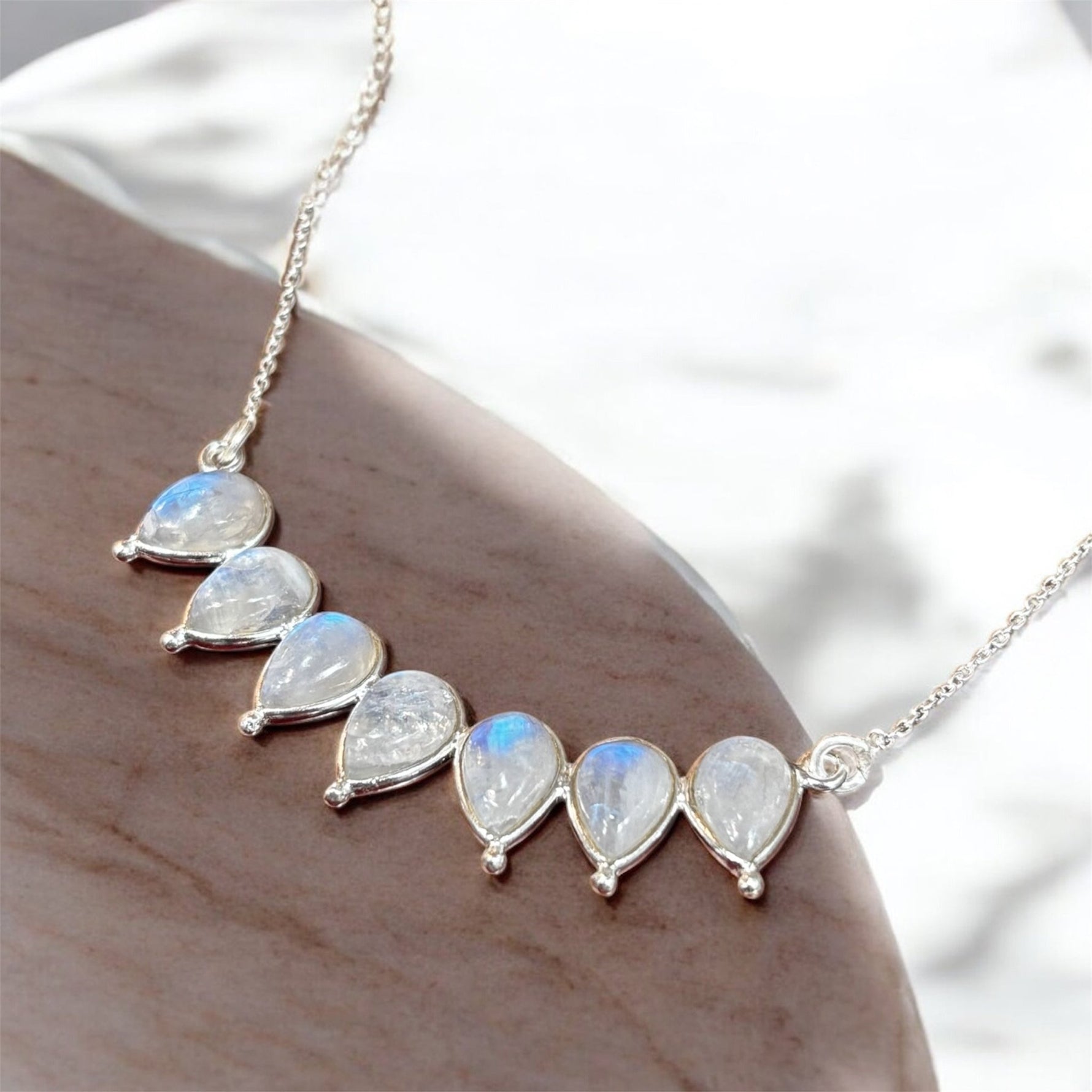 Collana Pietra di Luna - SIddharta