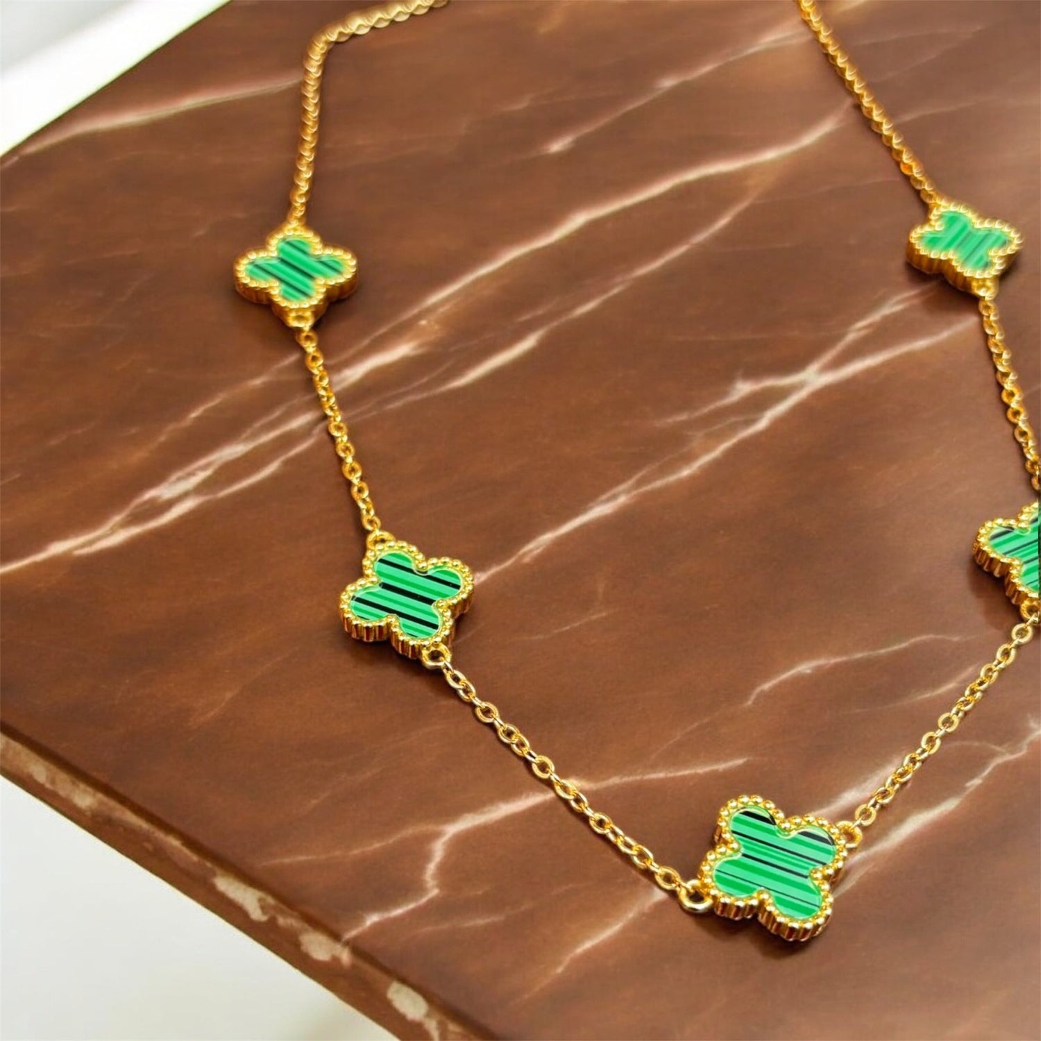 Collana quadrifoglio 5 fiori oro e malachite in argento 925 - SIddharta