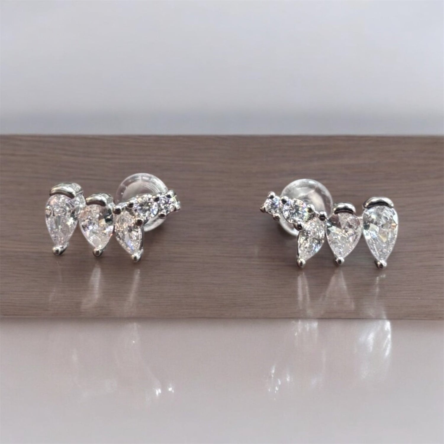 Orecchini goccioline in argento 925 con zirconi - SIddharta